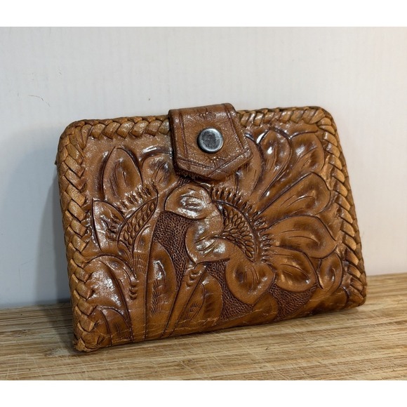 Handbags - Vtg 1960s - 1970s Hand Tooled Leather Bifold Wallet Western Floral w/ Coin Pouch